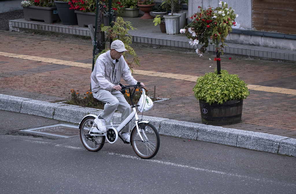 チャリンコの人