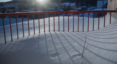 吹きだまりの朝