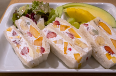 フルーツサンド