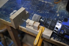 横穴ボーリングマシン？