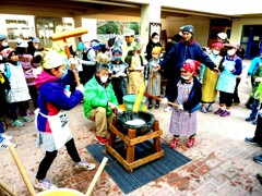 チビッ子餅つき大会