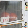 自動販売機のトマト