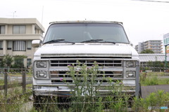 動かぬ車