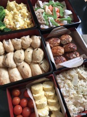 持ち寄りランチ