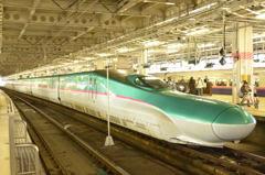 北海道新幹線E5系