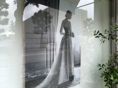 Tokyo, street window ”bride”