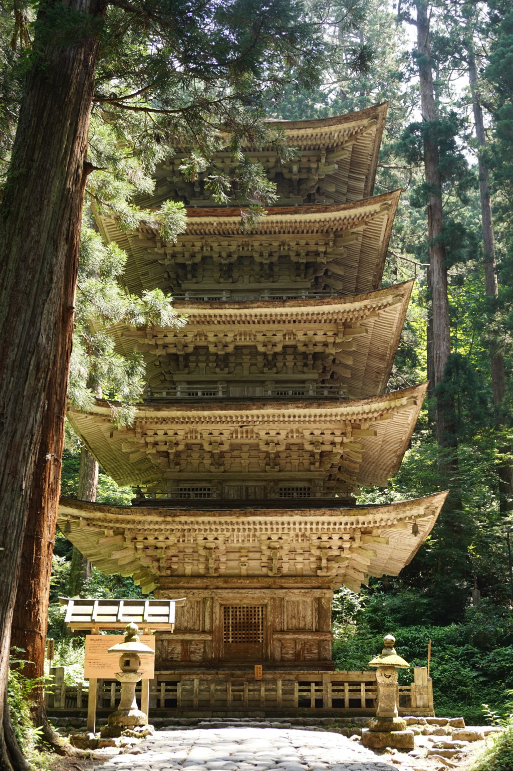 五重塔