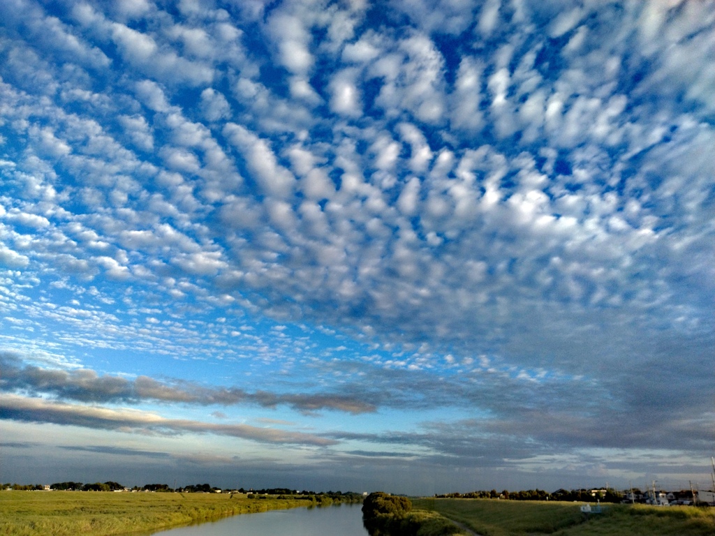 雲と空