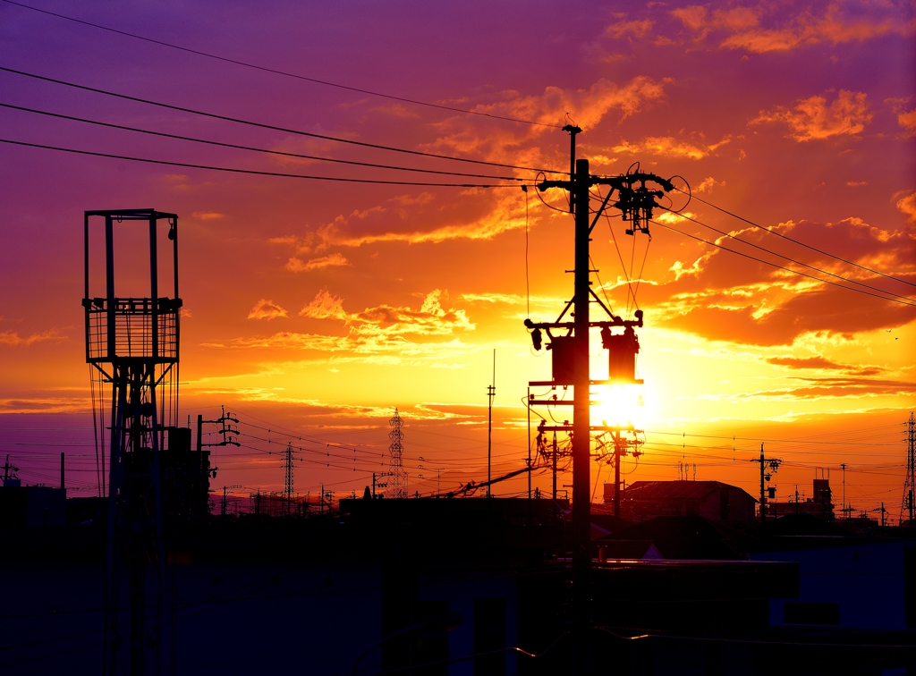 街の夕暮れ