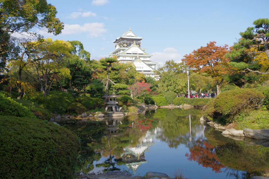 晩秋の大阪城庭園①