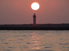 灯台と夕陽