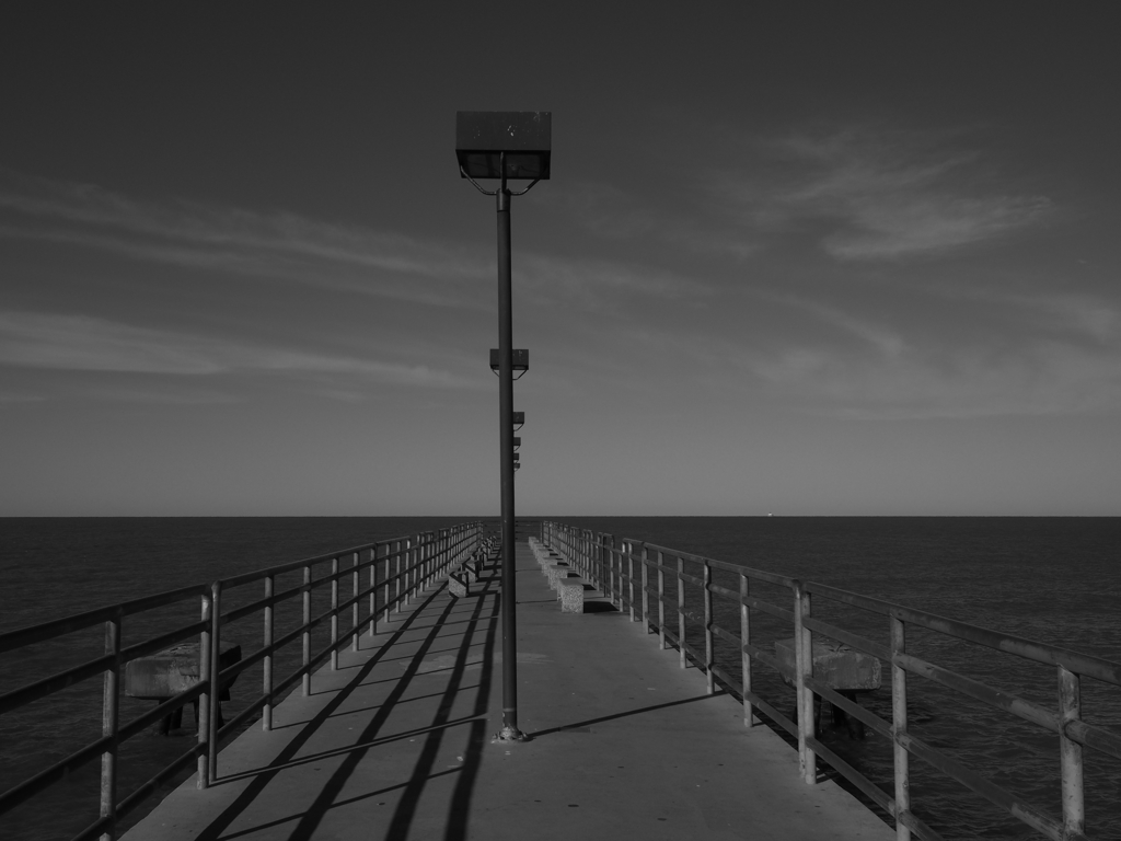 エリー湖の桟橋 ２