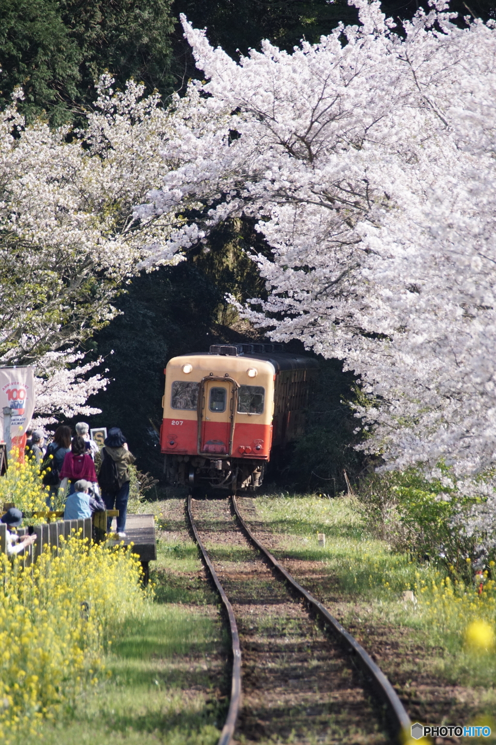 小湊鉄道の飯給（いたぶ）駅の情緒！