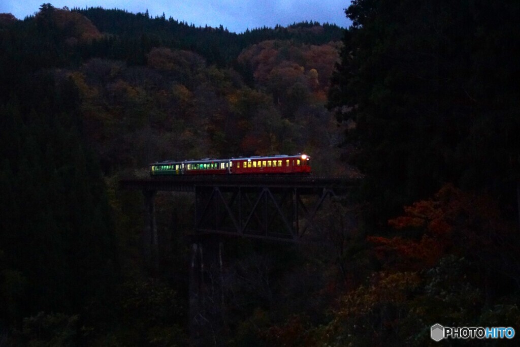 夜明け前の滝谷！