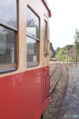 小湊鉄道の上総中野駅　上り方向の鉄路！