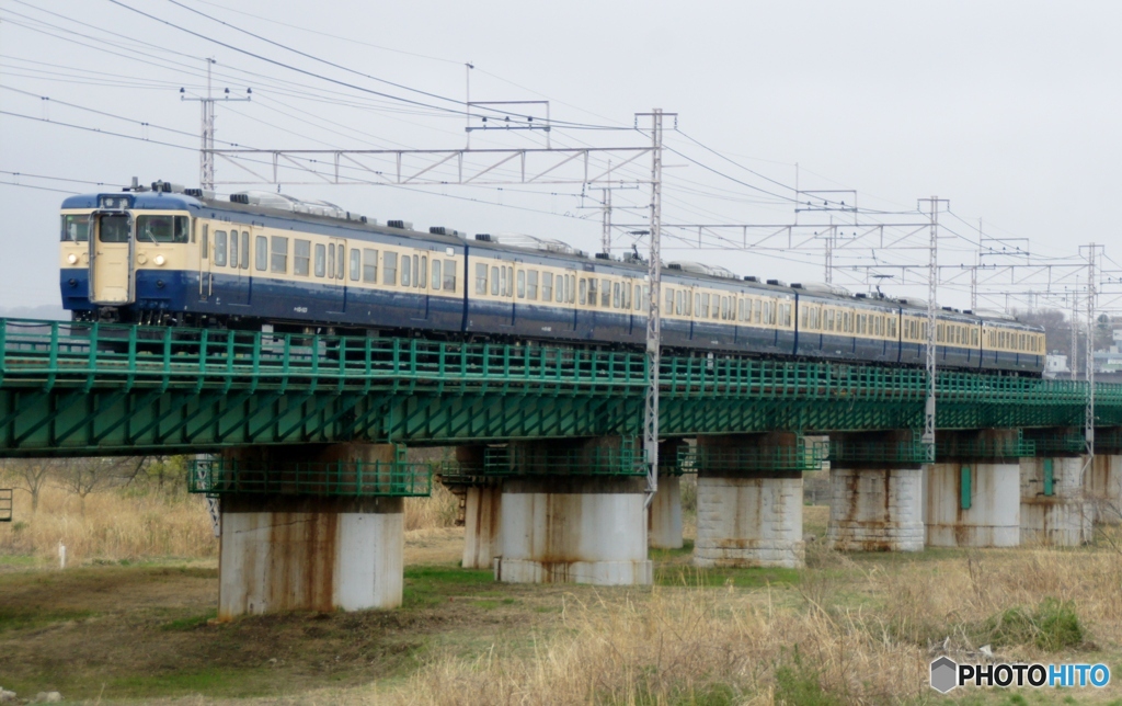 懐かしの「山スカ」115系