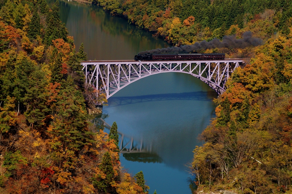 只見線第1橋梁の紅葉＆SL
