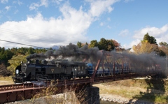 砥石川橋梁を渡るＳＬ「大樹」