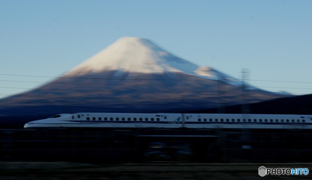 東海道新幹線　夕刻の流し撮り！