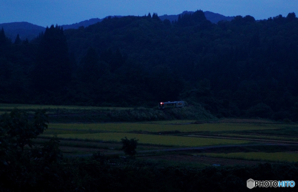 只見線　入広瀬の夜明け！①