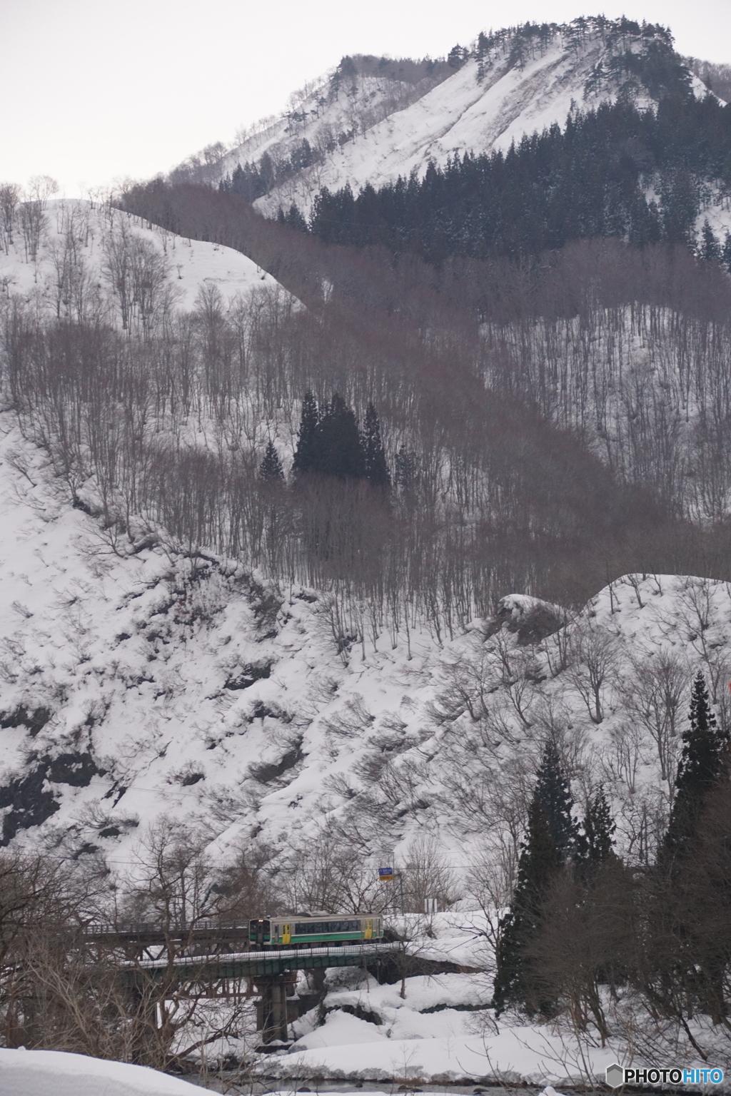 峠越えをして来た列車！