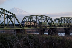 東海道本線　富士川鉄橋！