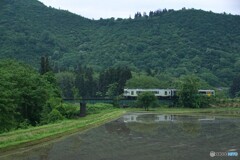 ミニ山間部を走る只見線！