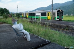 おじさん案山子がお出迎え！
