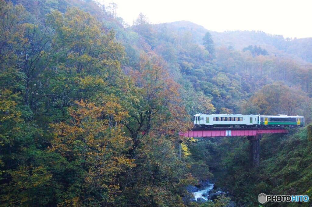 只見線　山間部の渓流区間！