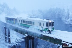 豪雪地区を走る只見線のキハ！