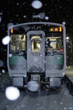 大白川駅待機中　小出行きの始発列車！