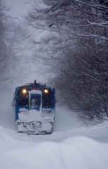 豪雪の中を走るあいづ鉄道！