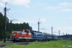 今では貴重なDE10牽引列車！