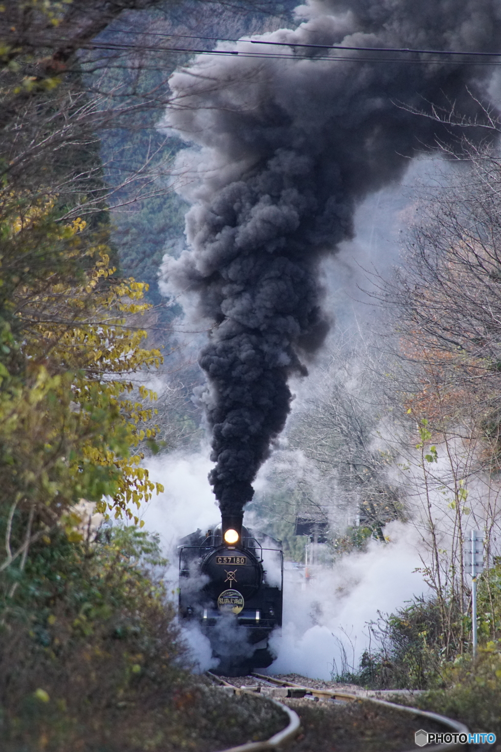 ばんえつ物語号咲花駅出発！