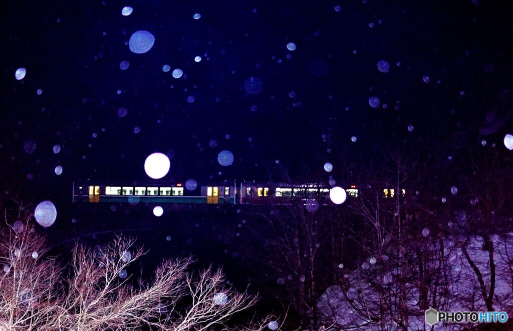雪の玉ボケ　幻想的な風景！