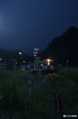 黄昏れタイムの只見駅！