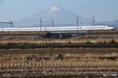 美しき富士山と東海道新幹線！