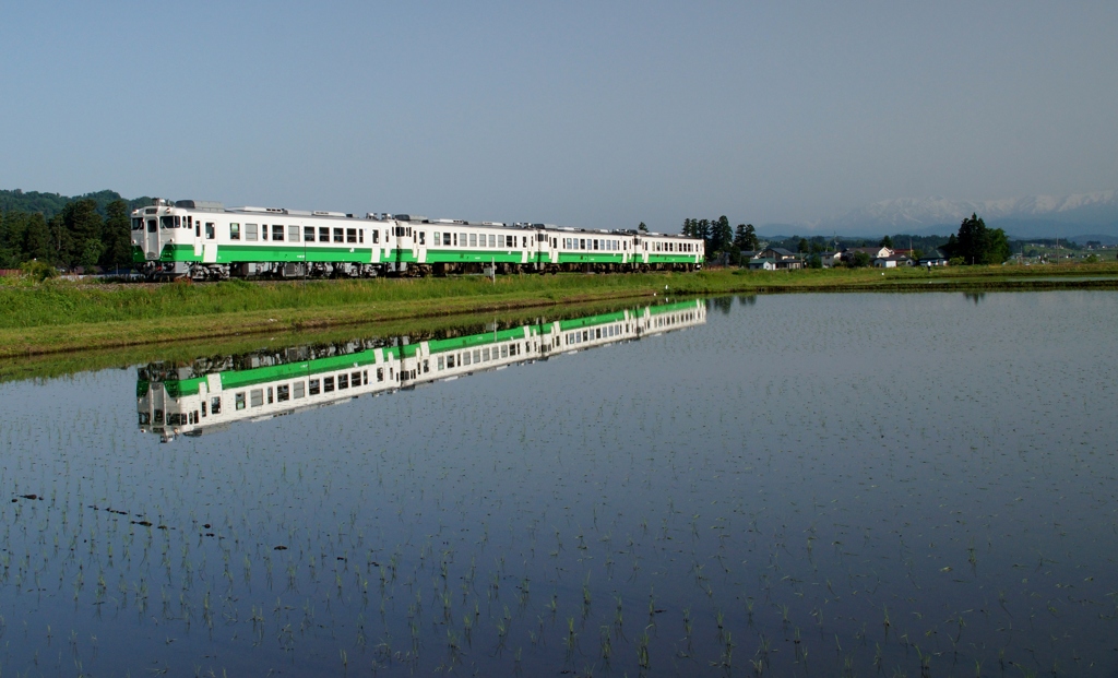 会津高田の美しい水鏡！