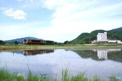 田園風景の中の水鏡！