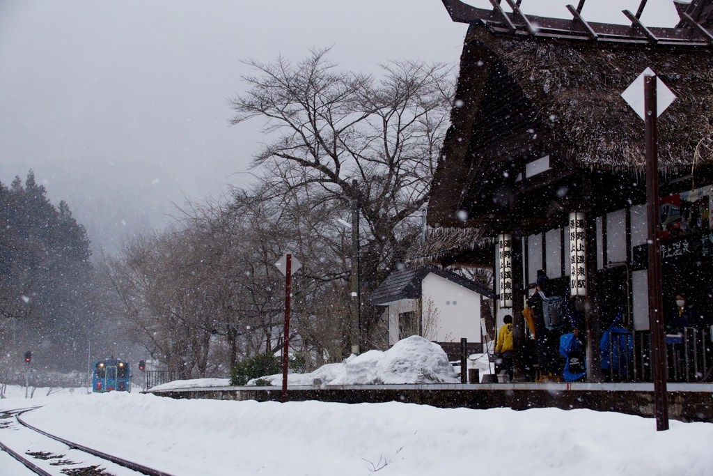 風情が漂う湯野上温泉駅①！