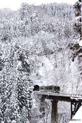 白銀の世界を走る只見線！