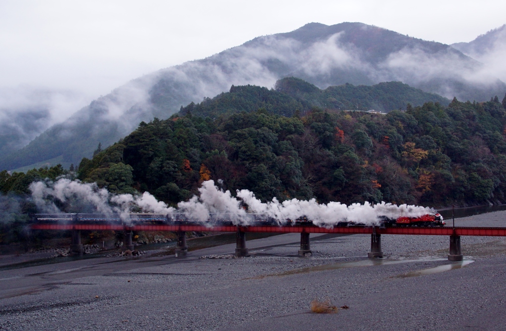 川根温泉旅情の中の「ジェームス」号‼