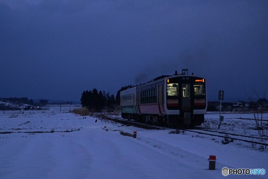 列車通過後の余韻！ by トッシータマ （ID：13391118） - 写真共有