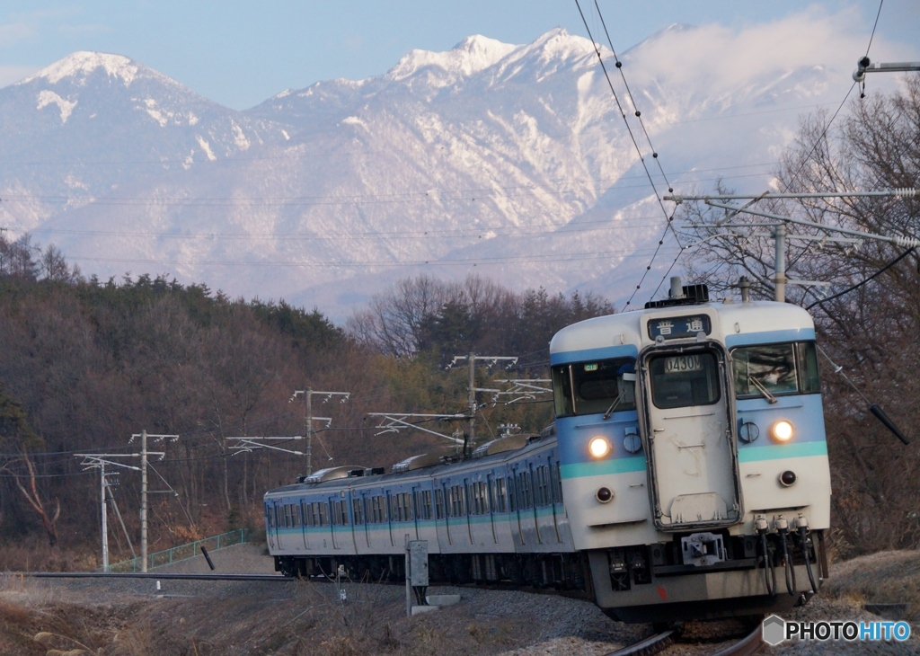 八ヶ岳と115系長野色！