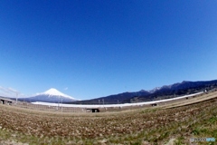 新幹線と富士山！フィッシュアイ撮影