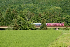 只見線の名コンビ車両！