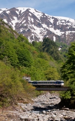 今なら、この景色＆車両が見れる！