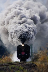 深戸橋梁の爆煙