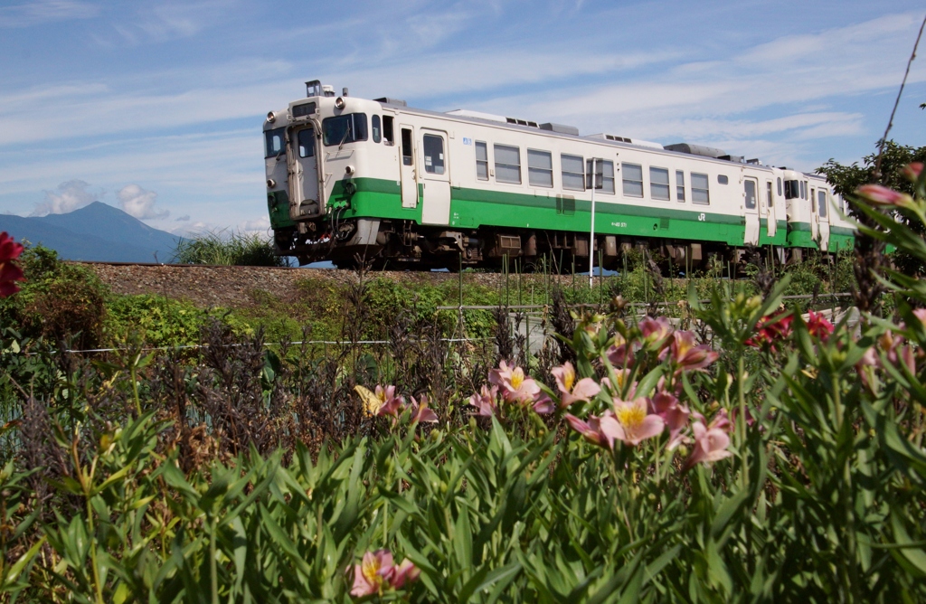 只見線の伝統車両キハ40＆磐梯山