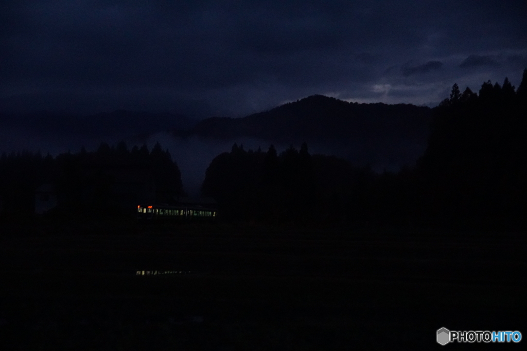 夜明け前の情景！